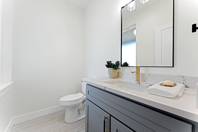 647 Narrow Circle, Inman, SC 29349