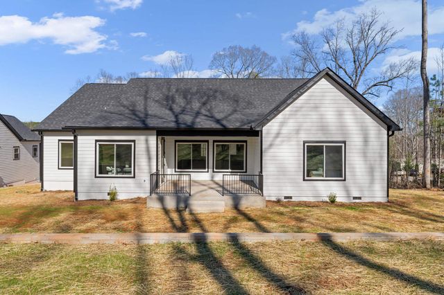 647 Narrow Circle, Inman, SC 29349