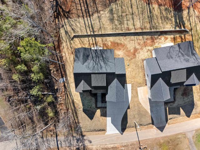 647 Narrow Circle, Inman, SC 29349