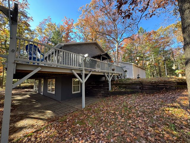 10031 W River Road, Irons, MI 49644