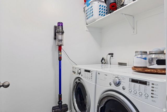 1056 W PAINTED HORSE LN, Bluffdale, UT 84065