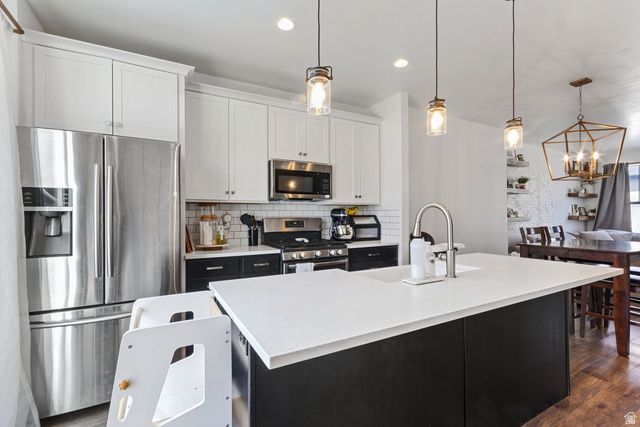 1056 W PAINTED HORSE LN, Bluffdale, UT 84065