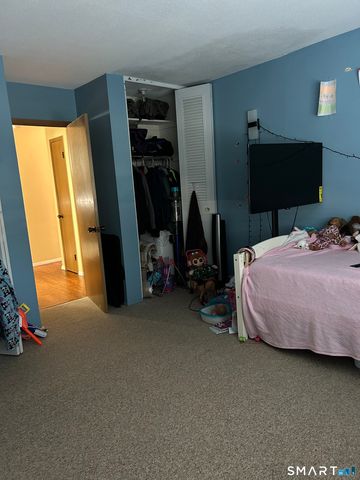 126 Sherman Hill Road APT B12, Woodbury, CT 06798