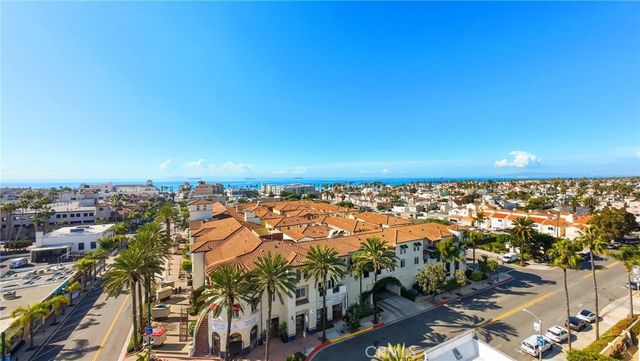 328 5th street, Huntington Beach, CA 92648