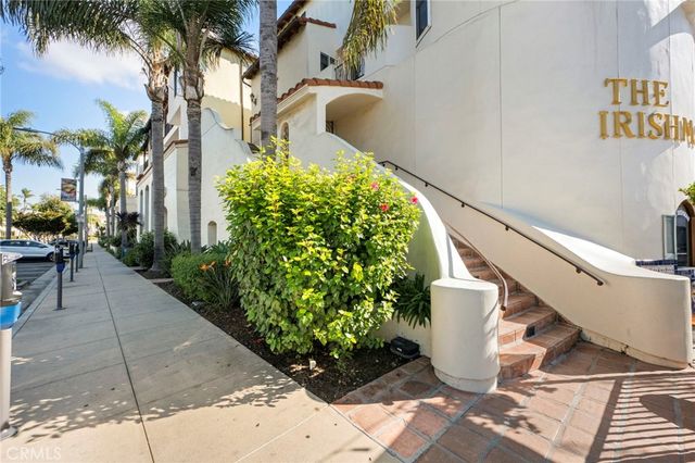 328 5th street, Huntington Beach, CA 92648