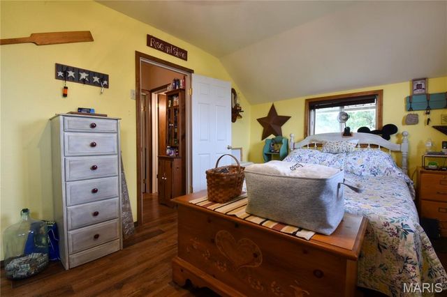 506 Garfield Street, Mount Olive, IL 62069