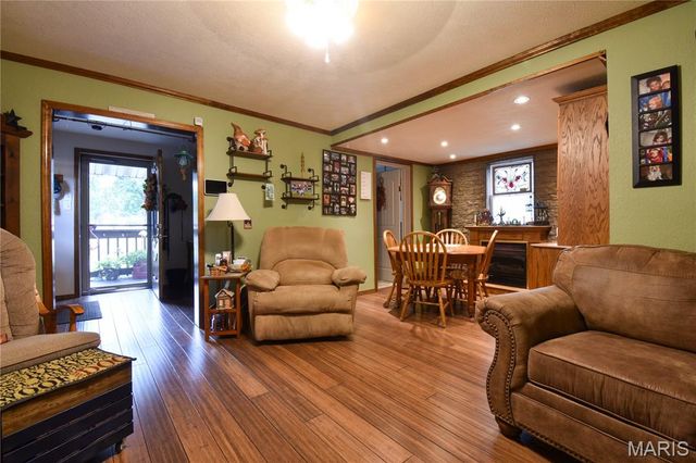 506 Garfield Street, Mount Olive, IL 62069