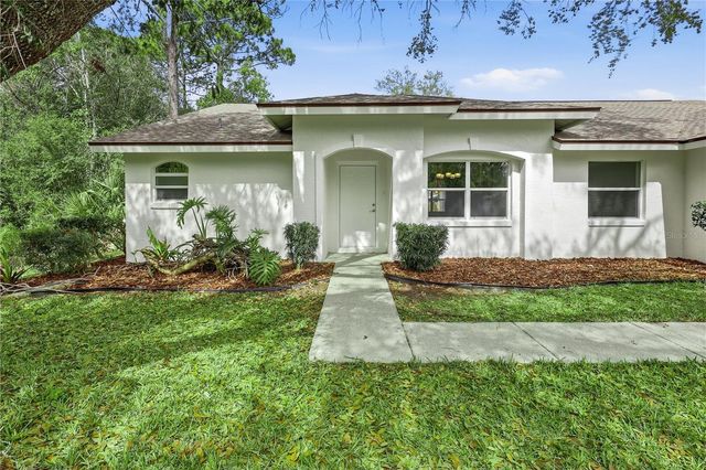 10 PEBBLETON PLACE, Palm Coast, FL 32164