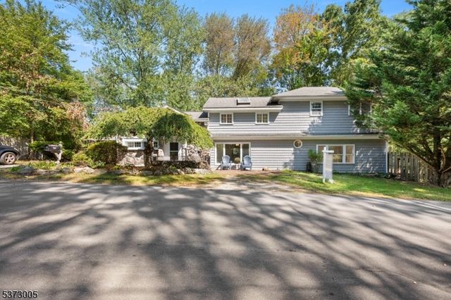 490 Split Rock Rd, Rockaway Twp., NJ 07849
