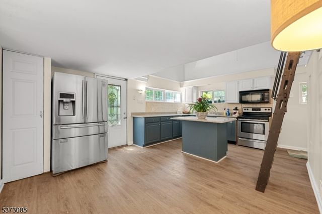 490 Split Rock Rd, Rockaway Twp., NJ 07849