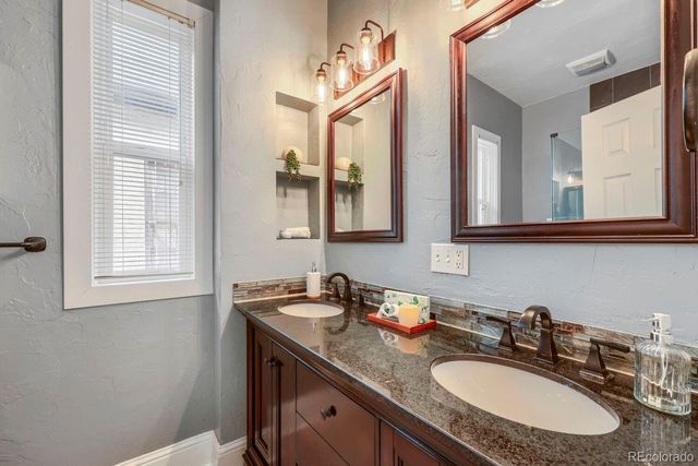 2622 N Downing Street, Denver, CO 80205