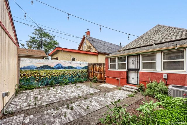 2622 N Downing Street, Denver, CO 80205