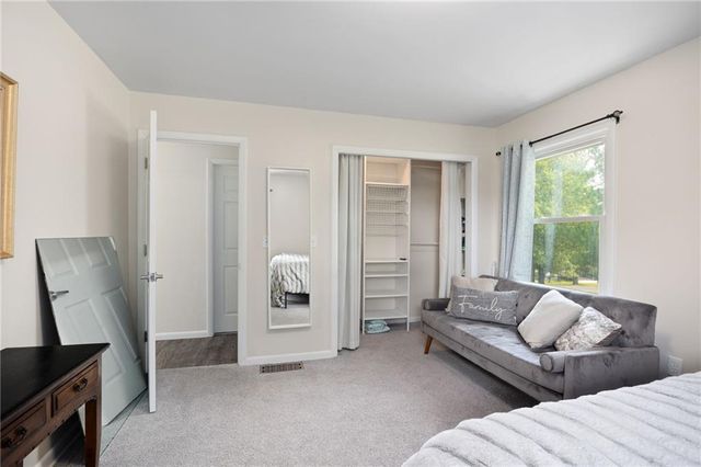 553 Lake Viking Terrace, Gallatin, MO 64640