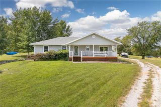 553 Lake Viking Terrace, Gallatin, MO 64640