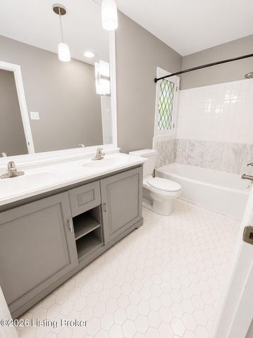 620 El Dorado Dr, Elizabethtown, KY 42701
