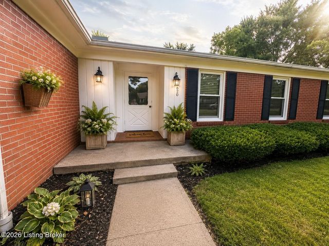 620 El Dorado Dr, Elizabethtown, KY 42701