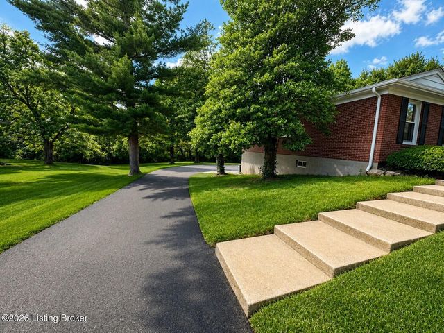 620 El Dorado Dr, Elizabethtown, KY 42701