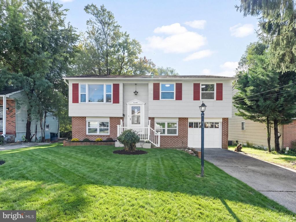 6210 RUSSEL, PENNSAUKEN, NJ 08109 — exterior