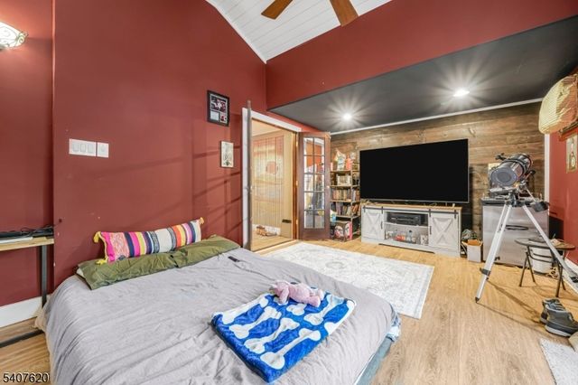 68 Ketner St, Bloomfield Twp., NJ 07003