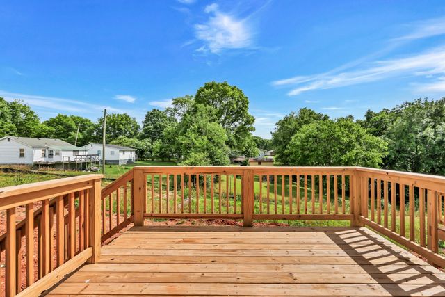 38 Dixon Drive, Clarksville, TN 37040
