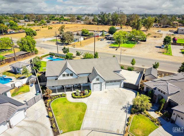 3406 Wicklow Court, Bakersfield, CA 93314