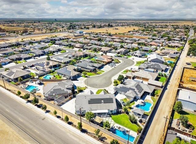 3406 Wicklow Court, Bakersfield, CA 93314