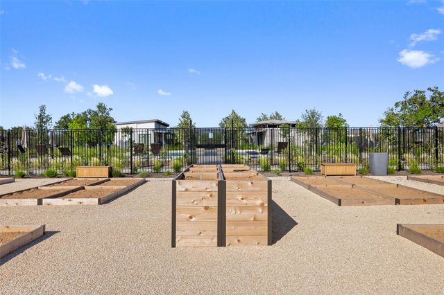 152 Grand Canyon WAY, Kyle, TX 78640
