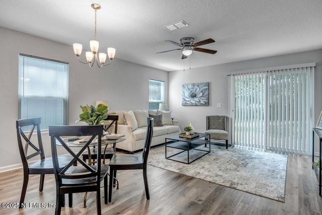 9042 EATON Avenue, Jacksonville, FL 32211