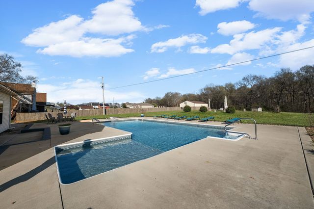 4761 Guthrie Hwy, Clarksville, TN 37040