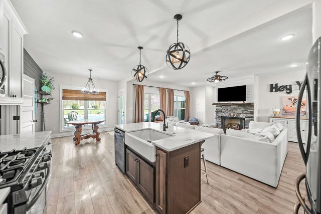 4761 Guthrie Hwy, Clarksville, TN 37040