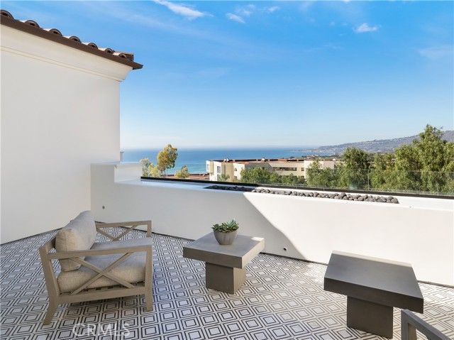 32009 Cape Point Drive, Rancho Palos Verdes, CA 90275