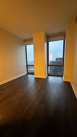 164 N Peoria Street 3002, Chicago, IL 60607