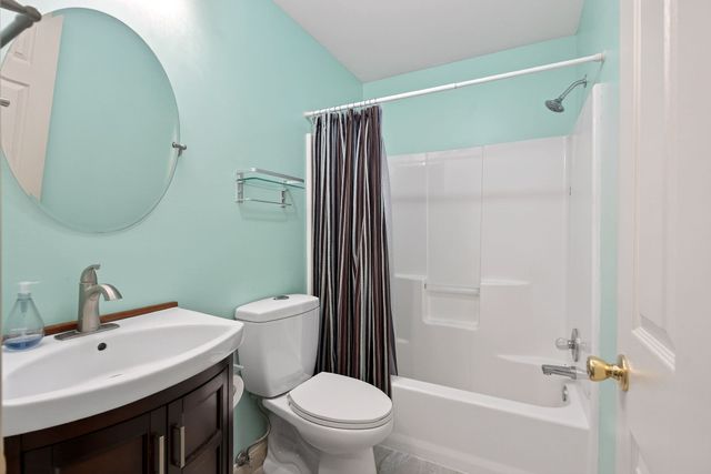 3582 S Pointe Rd, Cookeville, TN 38506