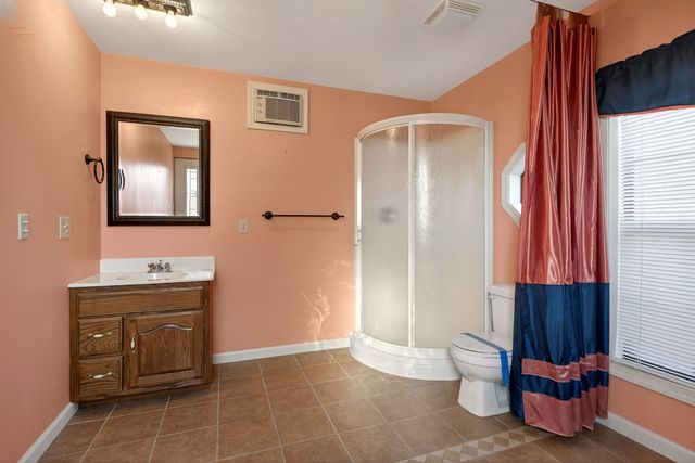 3582 S Pointe Rd, Cookeville, TN 38506