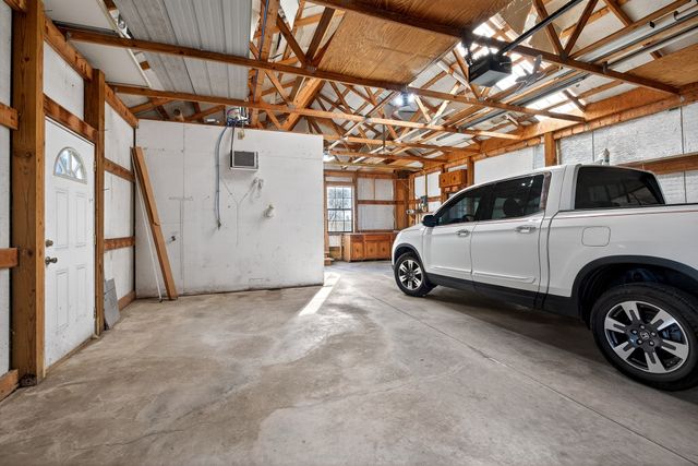 3582 S Pointe Rd, Cookeville, TN 38506