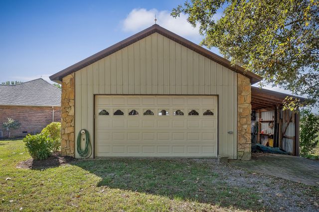 3582 S Pointe Rd, Cookeville, TN 38506