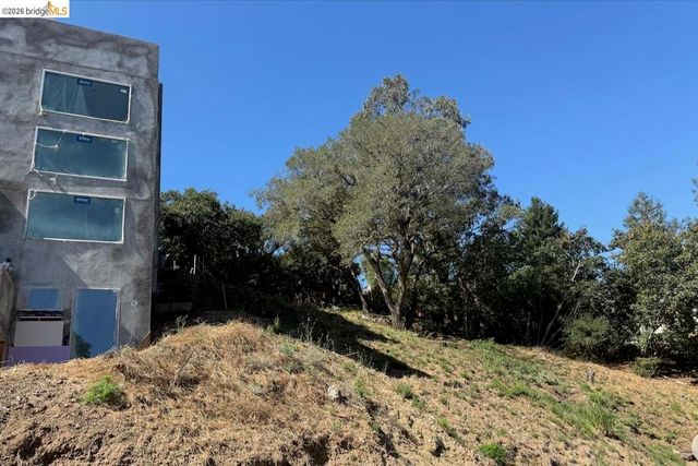0 Sheridan, Oakland, CA 94618