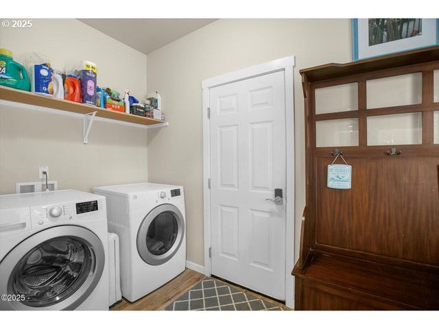 4119 Se KEEL Way, Lincoln City, OR 97367