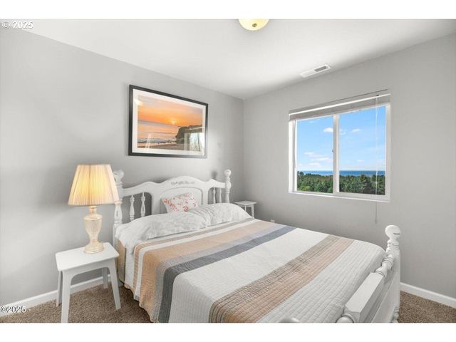 4119 Se KEEL Way, Lincoln City, OR 97367