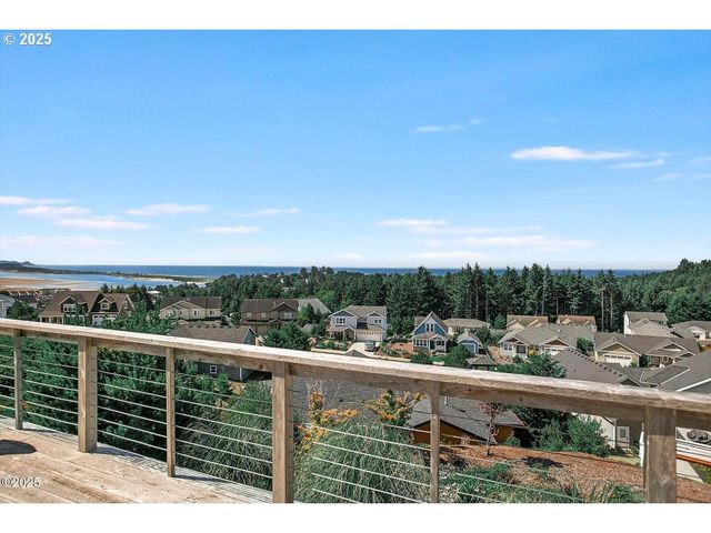 4119 Se KEEL Way, Lincoln City, OR 97367