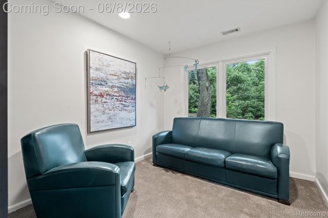 3885 Oakland Drive, Bloomfield Hills, MI 48301