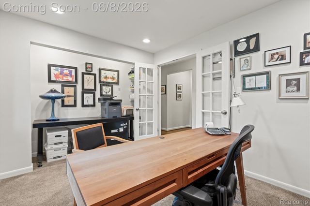 3885 Oakland Drive, Bloomfield Hills, MI 48301