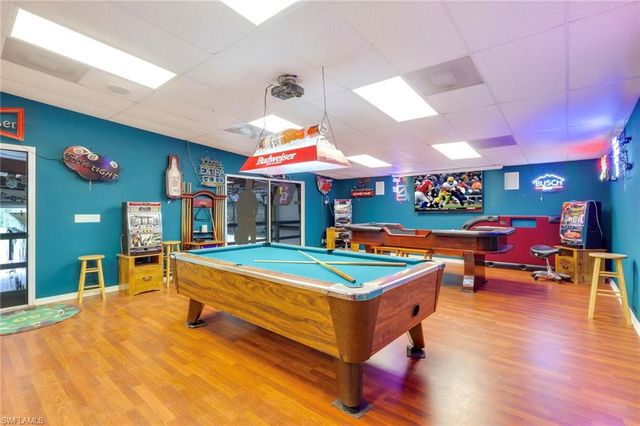 15261 Shamrock DR, Fort Myers, FL 33912