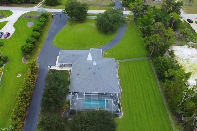 15261 Shamrock DR, Fort Myers, FL 33912
