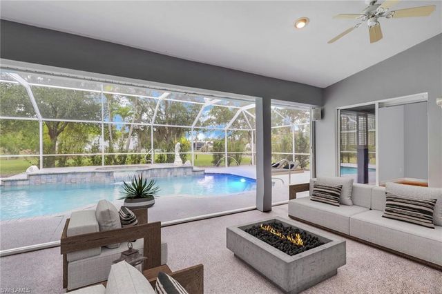 15261 Shamrock DR, Fort Myers, FL 33912
