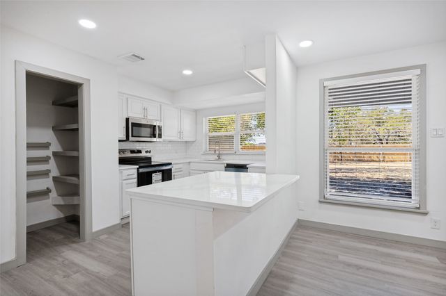 3411 Ashcroft Court, Irving, TX 75062