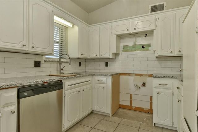 1341 SW 61st Terrace, Oklahoma City, OK 73159