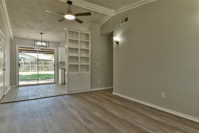 1341 SW 61st Terrace, Oklahoma City, OK 73159