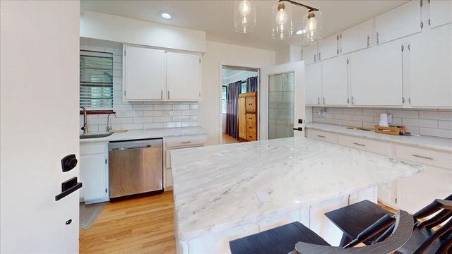 7327 Sterling Road, Hixson, TN 37343