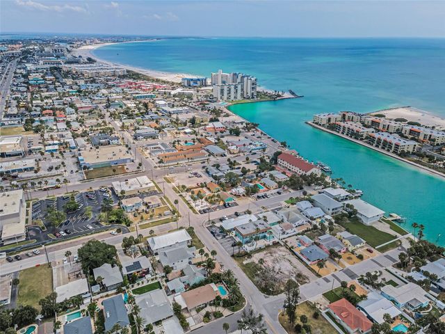 7691 COQUINA WAY, St Pete Beach, FL 33706